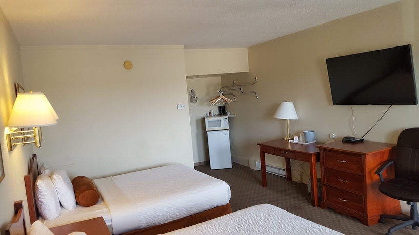 Imagen de la habitación del Hotel Knights Inn Lethbridge. Foto 9