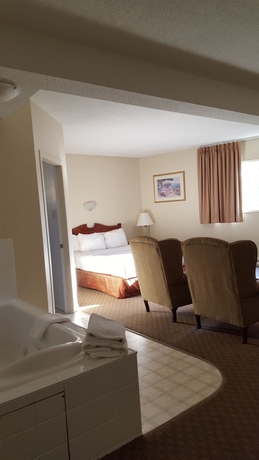 Imagen de la habitación del Hotel Knights Inn Lethbridge. Foto 13