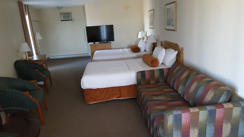 Imagen de la habitación del Hotel Knights Inn Lethbridge. Foto 16