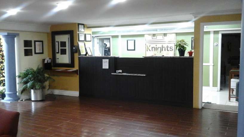 Imagen de los interiores del Hotel Knights Inn Lithonia. Foto 18
