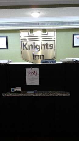 Imagen de los interiores del Hotel Knights Inn Lithonia. Foto 19