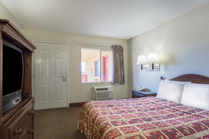 Imagen de la habitación del Hotel Knights Inn Mesa. Foto 10
