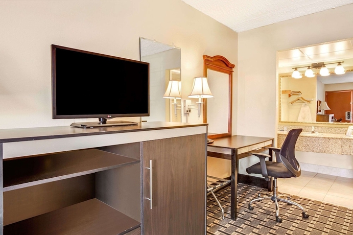 Imagen de la habitación del Hotel Knights Inn Mount Laurel. Foto 5