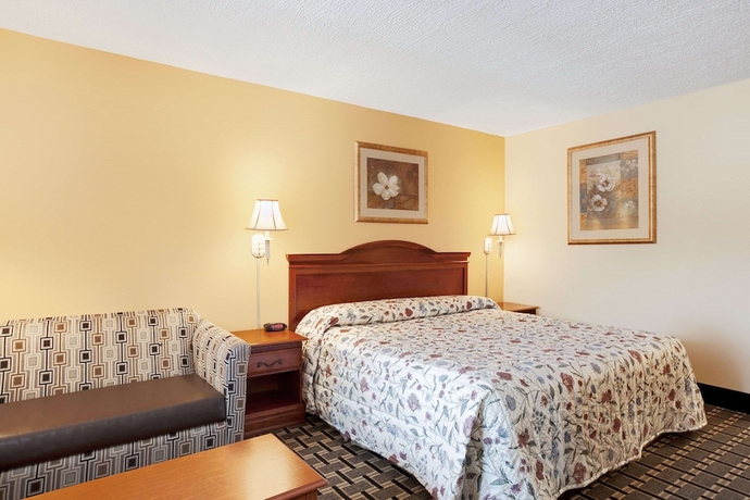 Imagen de la habitación del Hotel Knights Inn Mount Laurel. Foto 7