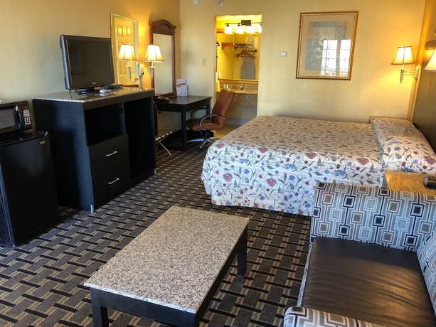 Imagen de la habitación del Hotel Knights Inn Mount Laurel. Foto 13
