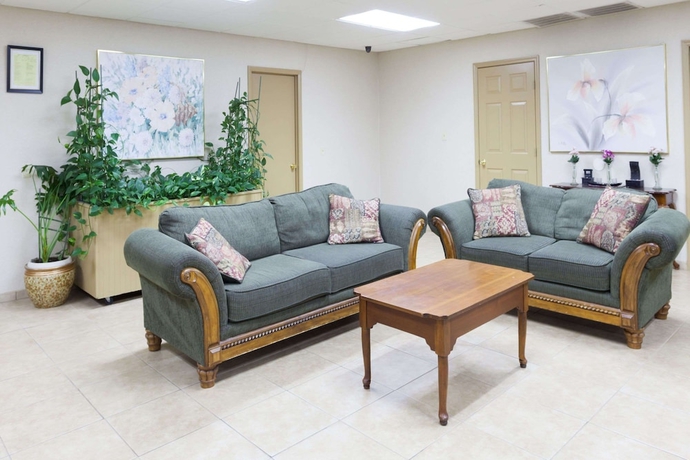 Imagen de los interiores del Hotel Knights Inn Murfreesboro. Foto 8