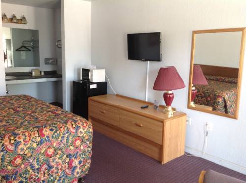 Imagen de la habitación del Hotel Knights Inn Muskogee. Foto 8