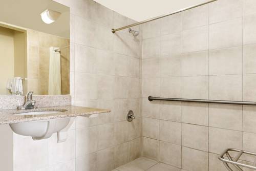 Imagen de la habitación del Hotel Knights Inn Nashville Antioch. Foto 3