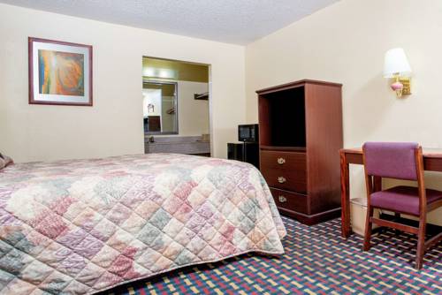 Imagen de la habitación del Hotel Knights Inn Nashville Antioch. Foto 7