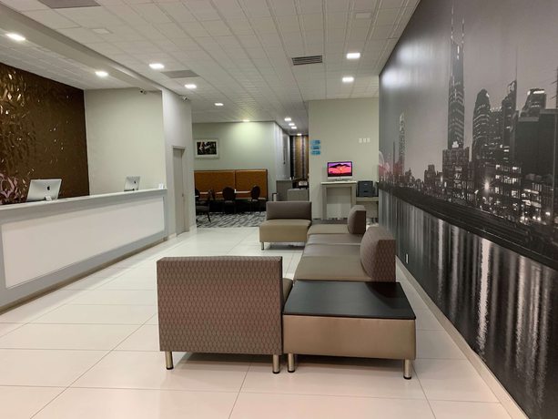 Imagen de los interiores del Hotel Knights Inn Nashville. Foto 18