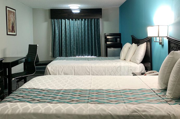 Imagen de la habitación del Hotel Knights Inn Nashville. Foto 10