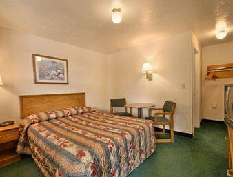 Imagen de la habitación del Hotel Knights Inn North Attleboro. Foto 2