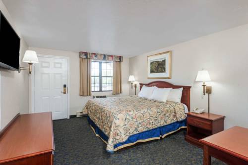 Imagen de la habitación del Hotel Knights Inn North Attleboro. Foto 6