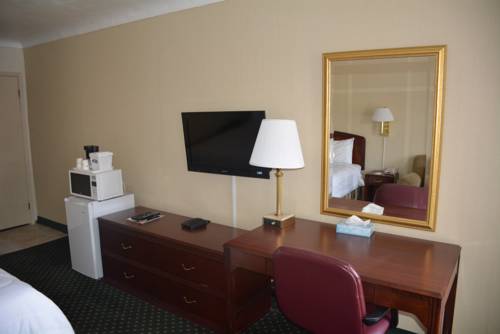 Imagen de la habitación del Hotel Knights Inn North Bay. Foto 7