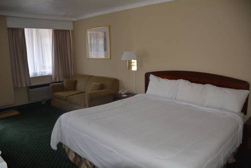 Imagen de la habitación del Hotel Knights Inn North Bay. Foto 8