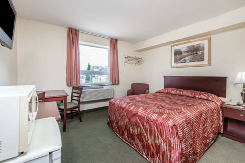 Imagen de la habitación del Hotel Knights Inn Orillia. Foto 3