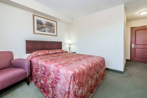Imagen general del Hotel Knights Inn Orillia. Foto 1