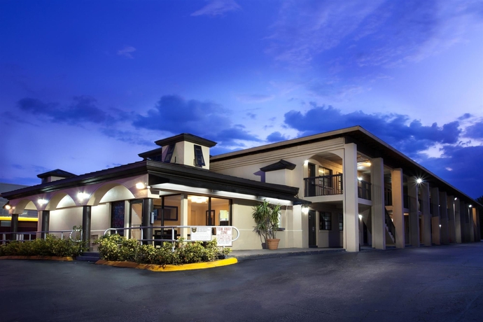 Imagen general del Hotel Knights Inn Orlando. Foto 2