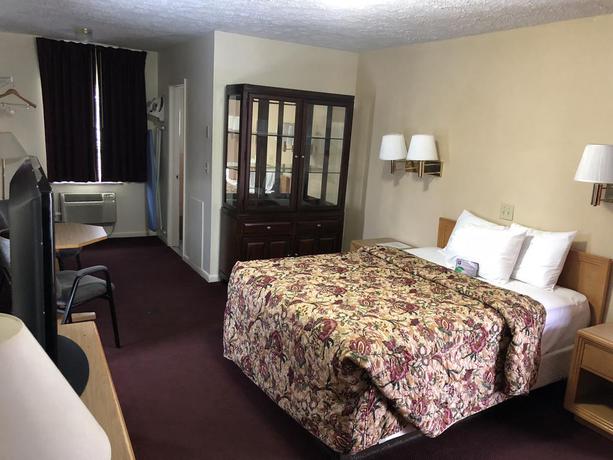 Imagen de la habitación del Hotel Knights Inn Oswego East. Foto 6