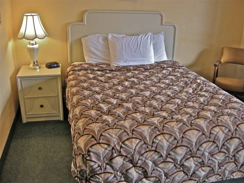 Imagen de la habitación del Hotel Knights Inn Pendleton. Foto 3