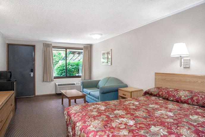 Imagen de la habitación del Hotel Knights Inn Pittston. Foto 8