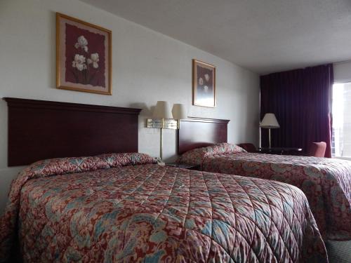 Imagen de la habitación del Hotel Knights Inn Plant City. Foto 4
