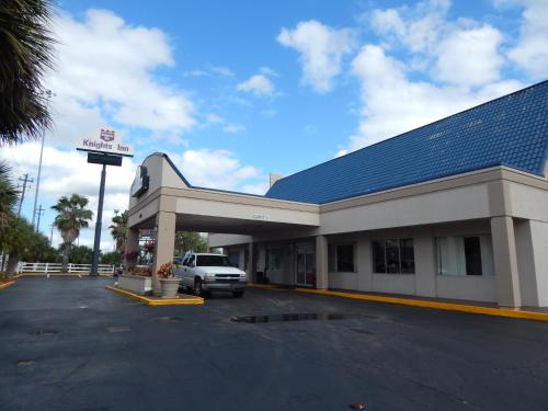 Imagen general del Hotel Knights Inn Plant City. Foto 3