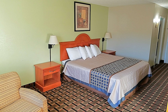 Imagen de la habitación del Hotel Knights Inn Richmond At W Broad St. Foto 9