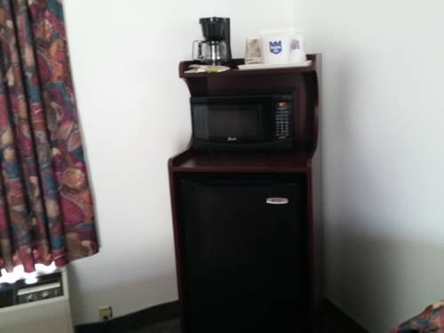 Imagen de la habitación del Hotel Knights Inn Sandusky. Foto 9