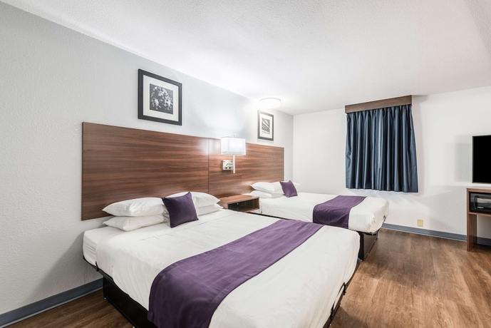 Imagen de la habitación del Hotel Knights Inn Searcy. Foto 3