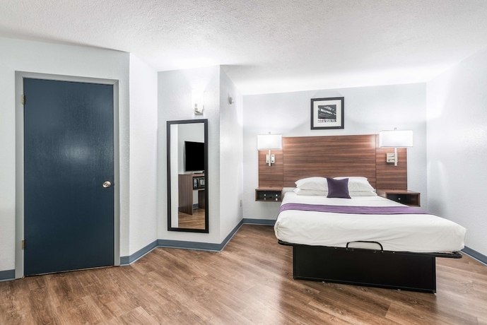 Imagen de la habitación del Hotel Knights Inn Searcy. Foto 6