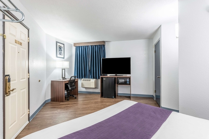 Imagen de la habitación del Hotel Knights Inn Searcy. Foto 7