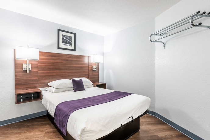 Imagen de la habitación del Hotel Knights Inn Searcy. Foto 12