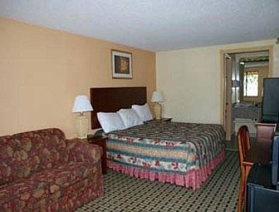 Imagen de la habitación del Hotel Knights Inn - Seymour. Foto 3