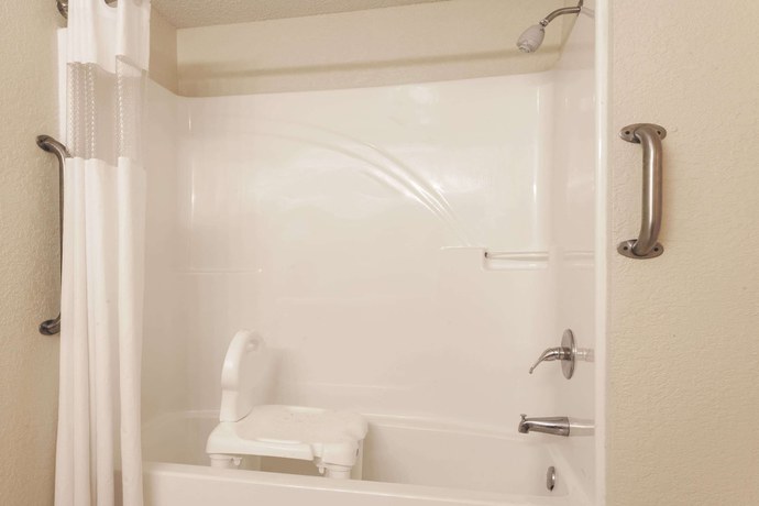 Imagen de la habitación del Hotel Knights Inn Seymour. Foto 4