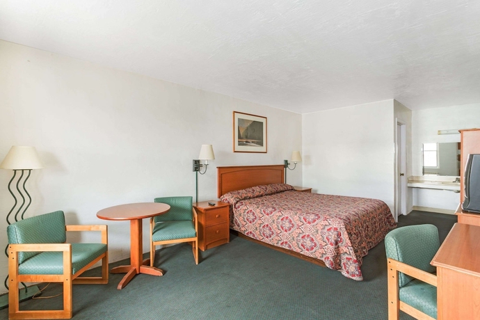 Imagen de la habitación del Hotel Knights Inn Wendover. Foto 10