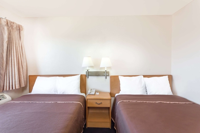 Imagen de la habitación del Hotel Knights Inn Yuma. Foto 8