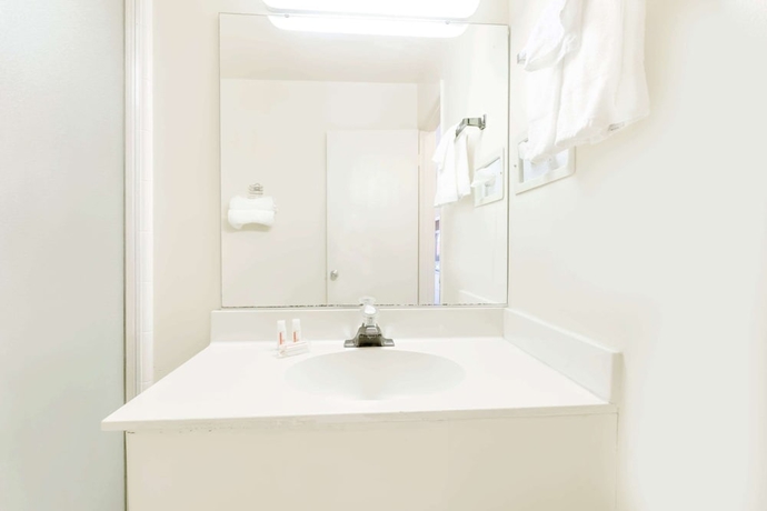 Imagen de la habitación del Hotel Knights Inn Yuma. Foto 10