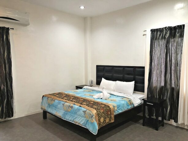 Imagen general del Hotel Knights Ko Suites. Foto 3