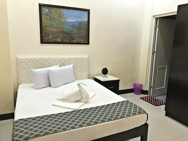 Imagen de la habitación del Hotel Knights Ko Suites. Foto 24