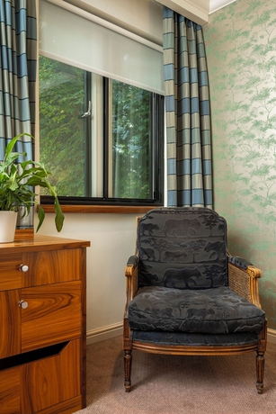 Imagen de los interiores del Hotel Knights Suite Rooms and Events. Foto 16