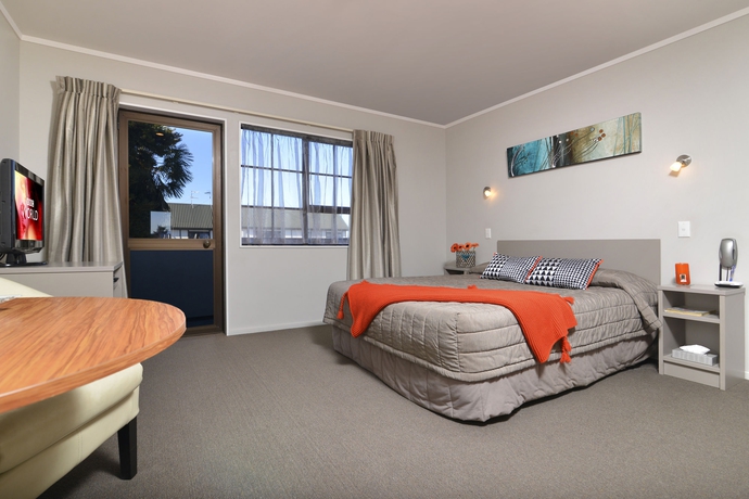 Imagen de los interiores del Hotel Knightsbridge Court Motor Lodge. Foto 11
