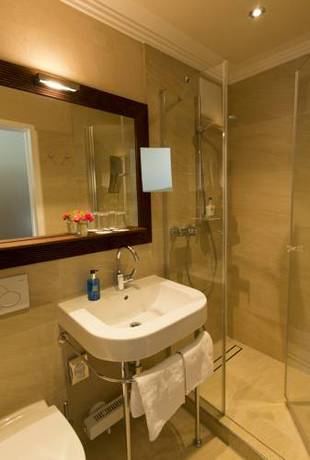 Imagen de la habitación del Hotel Knoblauch. Foto 5