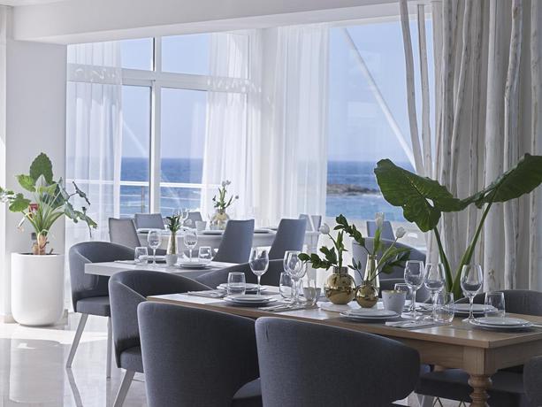 Imagen general del Hotel Knossos Beach Bungalows Suites Resort and Spa. Foto 10