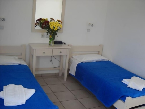 Imagen de la habitación del Hotel Knossos Studios. Foto 6