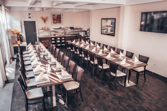 Imagen del bar/restaurante del Hotel Knote. Foto 17