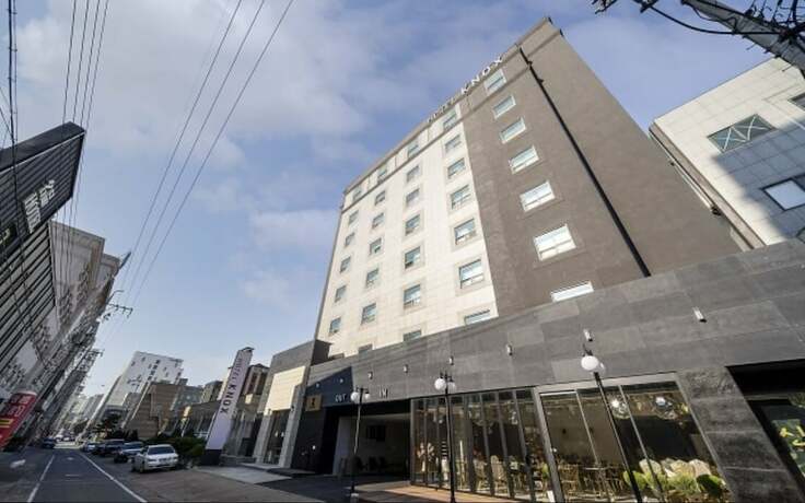Imagen general del Hotel Knox. Foto 1