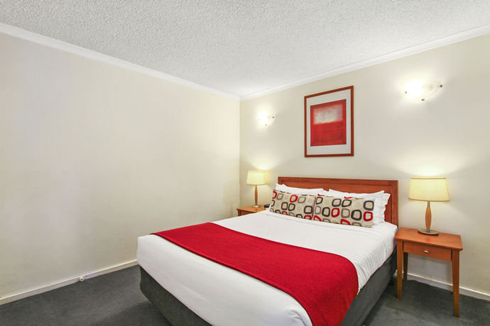 Imagen de los interiores del Hotel Knox International and Apartments. Foto 12