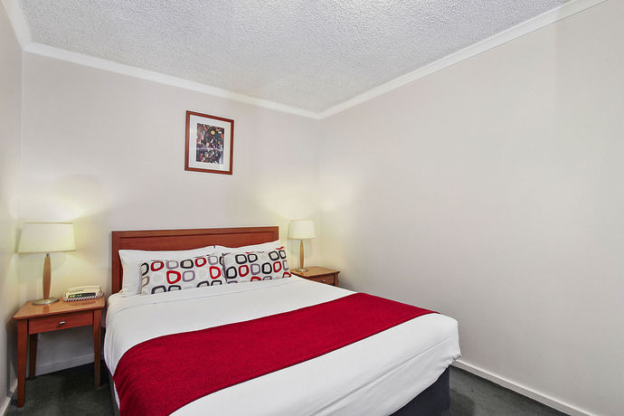 Imagen de los interiores del Hotel Knox International and Apartments. Foto 15