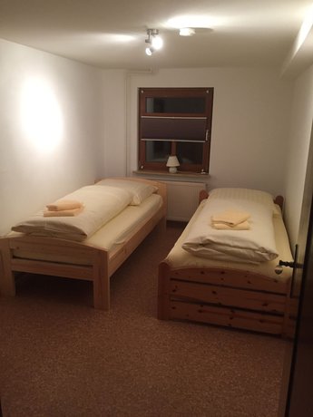 Imagen de la habitación del Hotel Kn&uuml;llhotel Tann-Eck. Foto 5